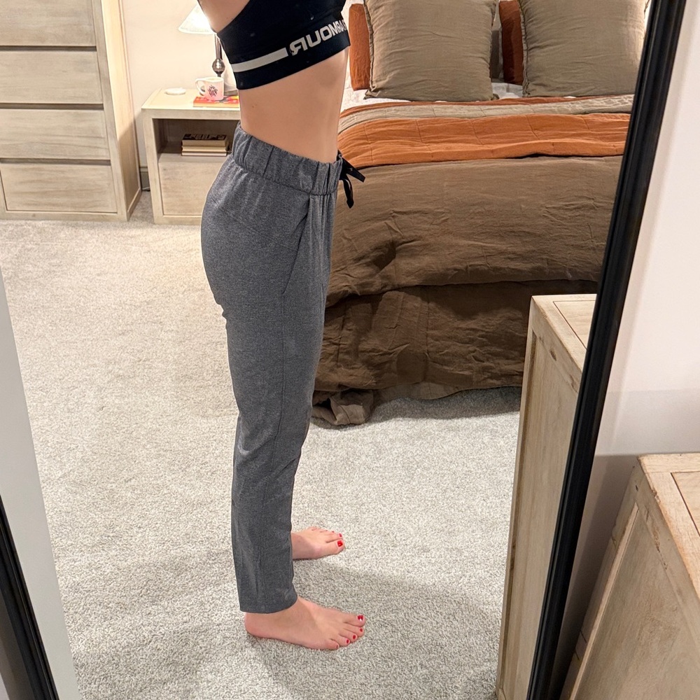 Lululemon Heather gray jogger with black accents - Picture 2 of 7